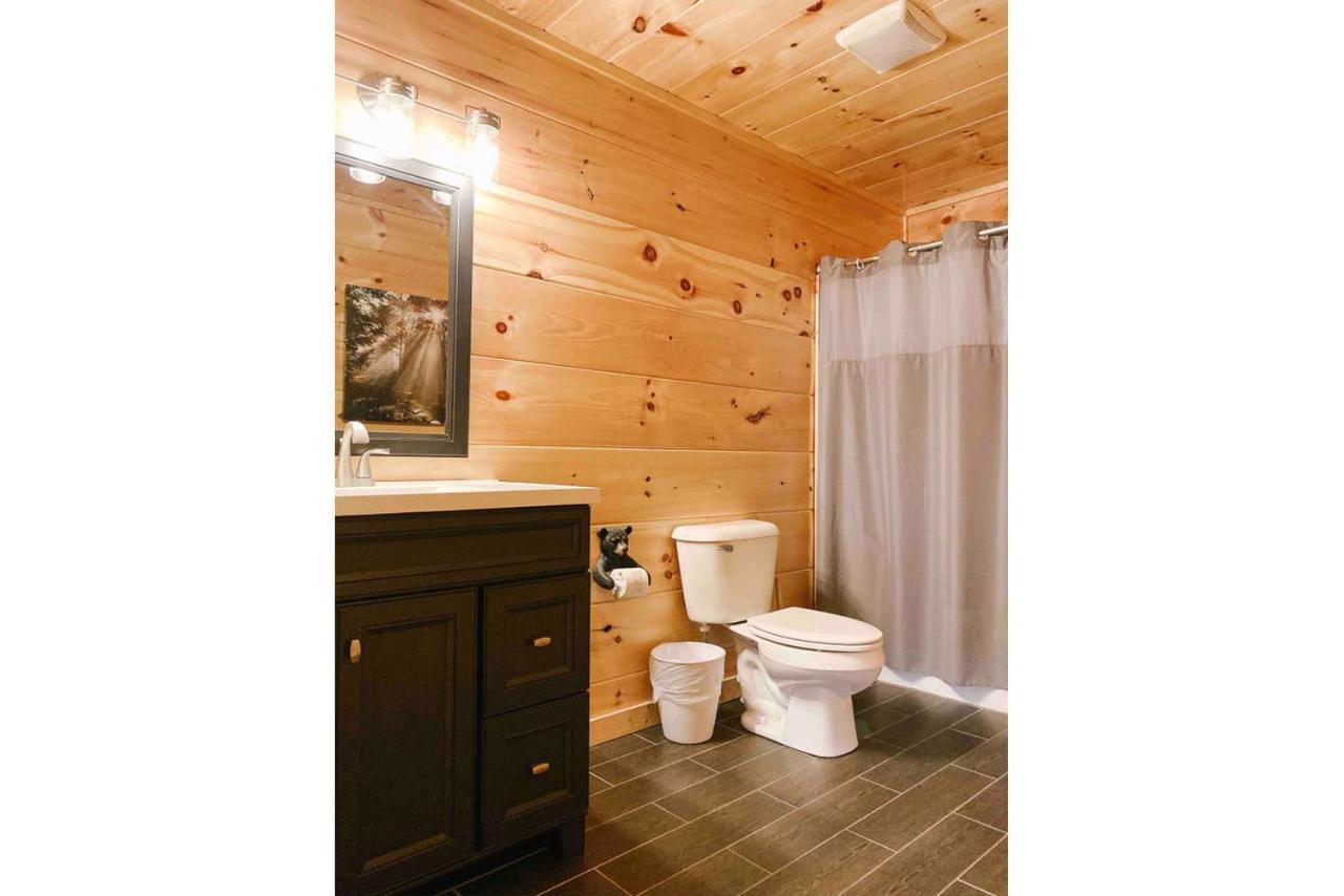 Splash Of Moonshine -Heated Indoor Pool, Hot Tub, Arcade Game Room Pigeon Forge Bagian luar foto