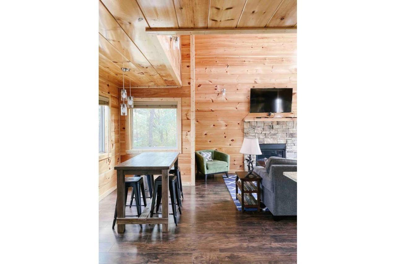 Splash Of Moonshine -Heated Indoor Pool, Hot Tub, Arcade Game Room Pigeon Forge Bagian luar foto
